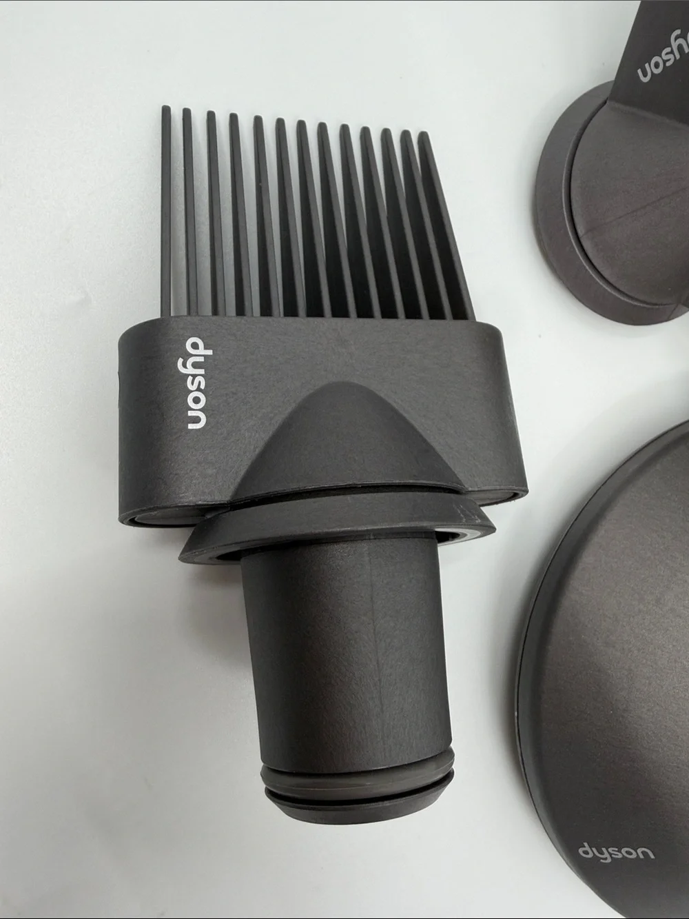 Dyson hair dyer attachments